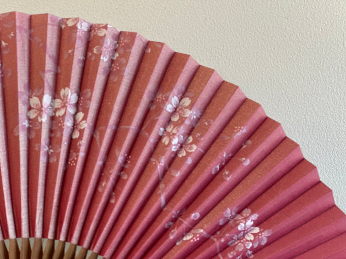 京扇子 桜 (婦人30間丁地銀)