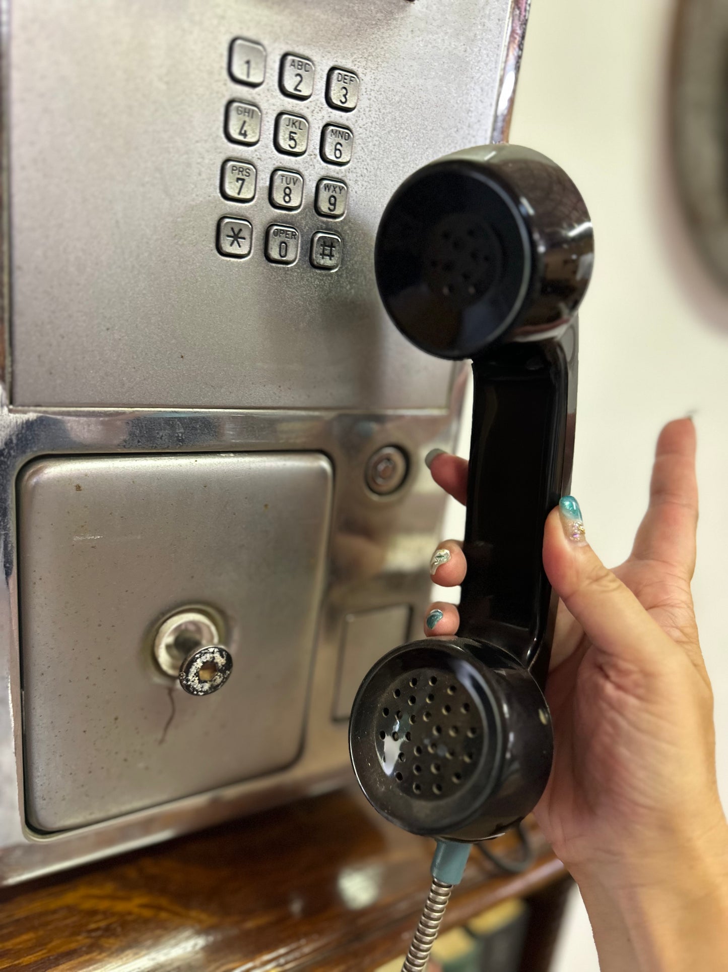 アンティークインテリア_公衆電話(米国)70年代