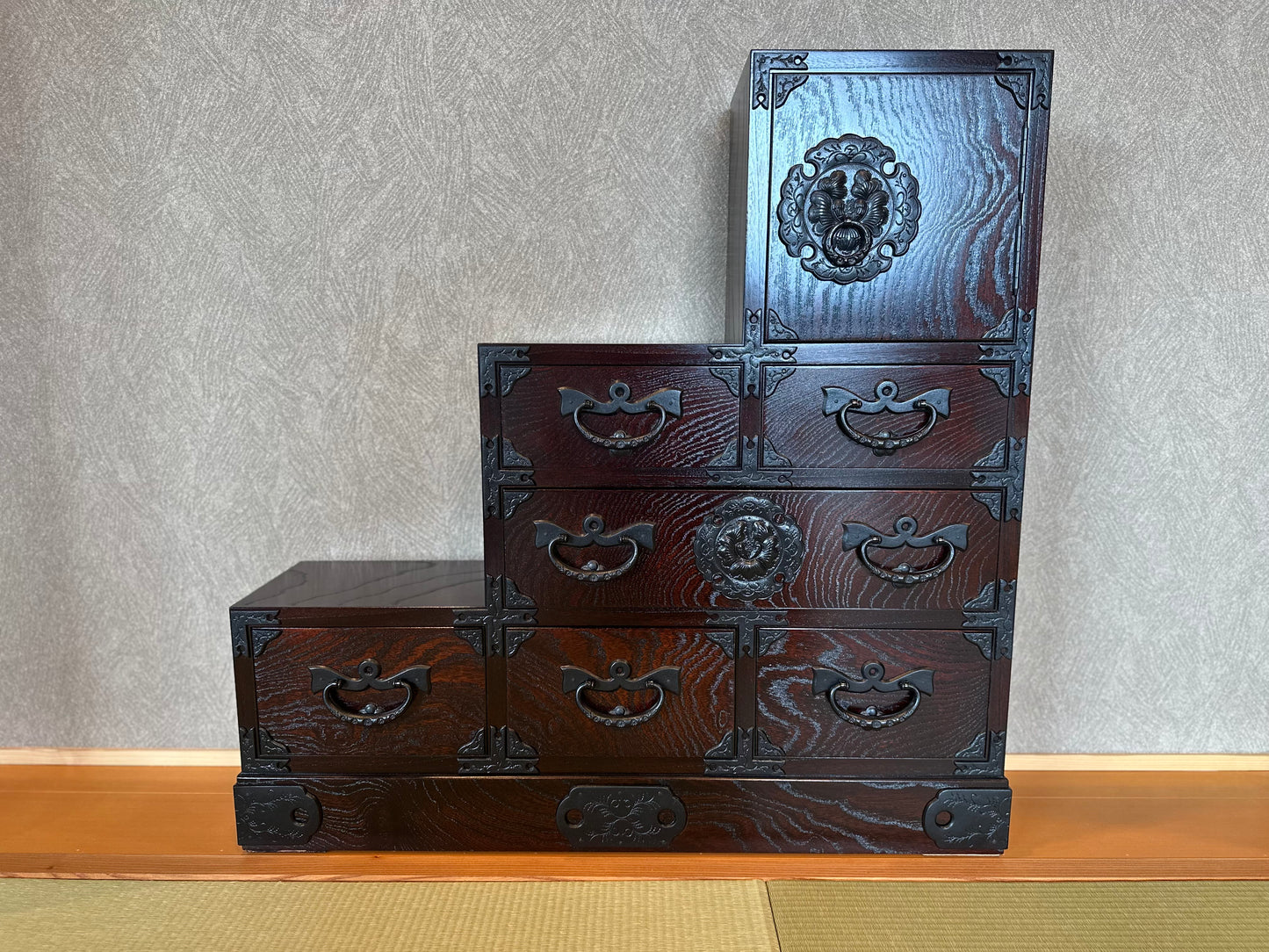 岩谷堂箪笥（受注生産）①