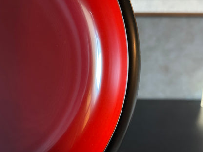 漆器　大皿（黒と赤）