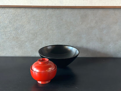 漆器　皿（黒）