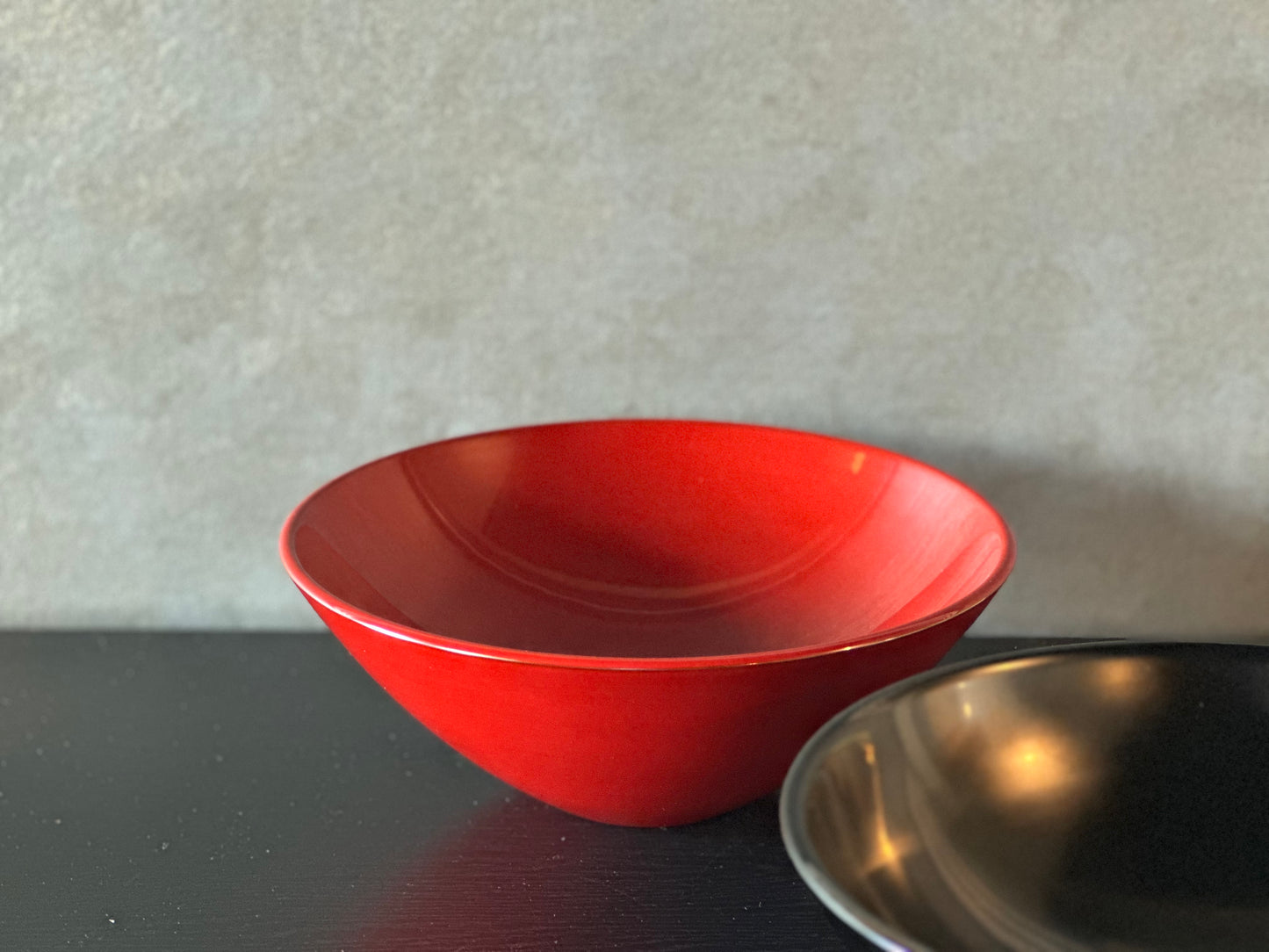 漆器　皿（朱）