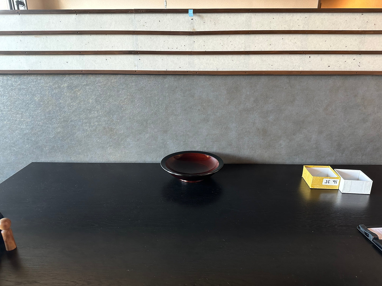 漆器　銀模様浅鉢