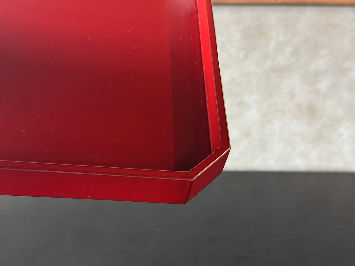 漆器  おぼん　（折敷）