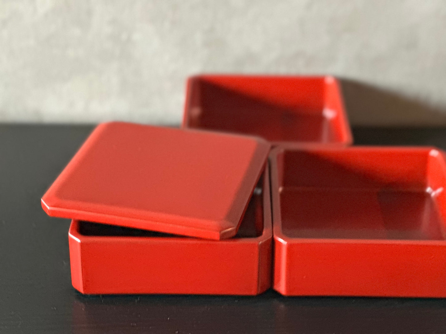 漆器  お重３段（赤）