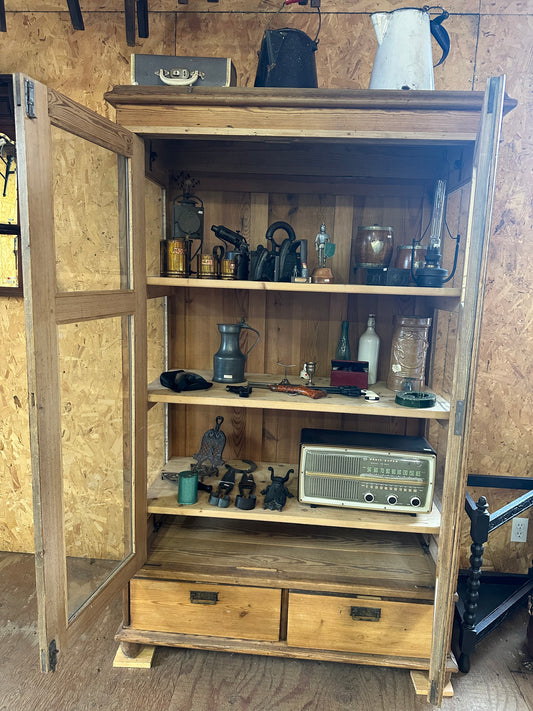 アンティーク家具_6_パントリーキャビネット