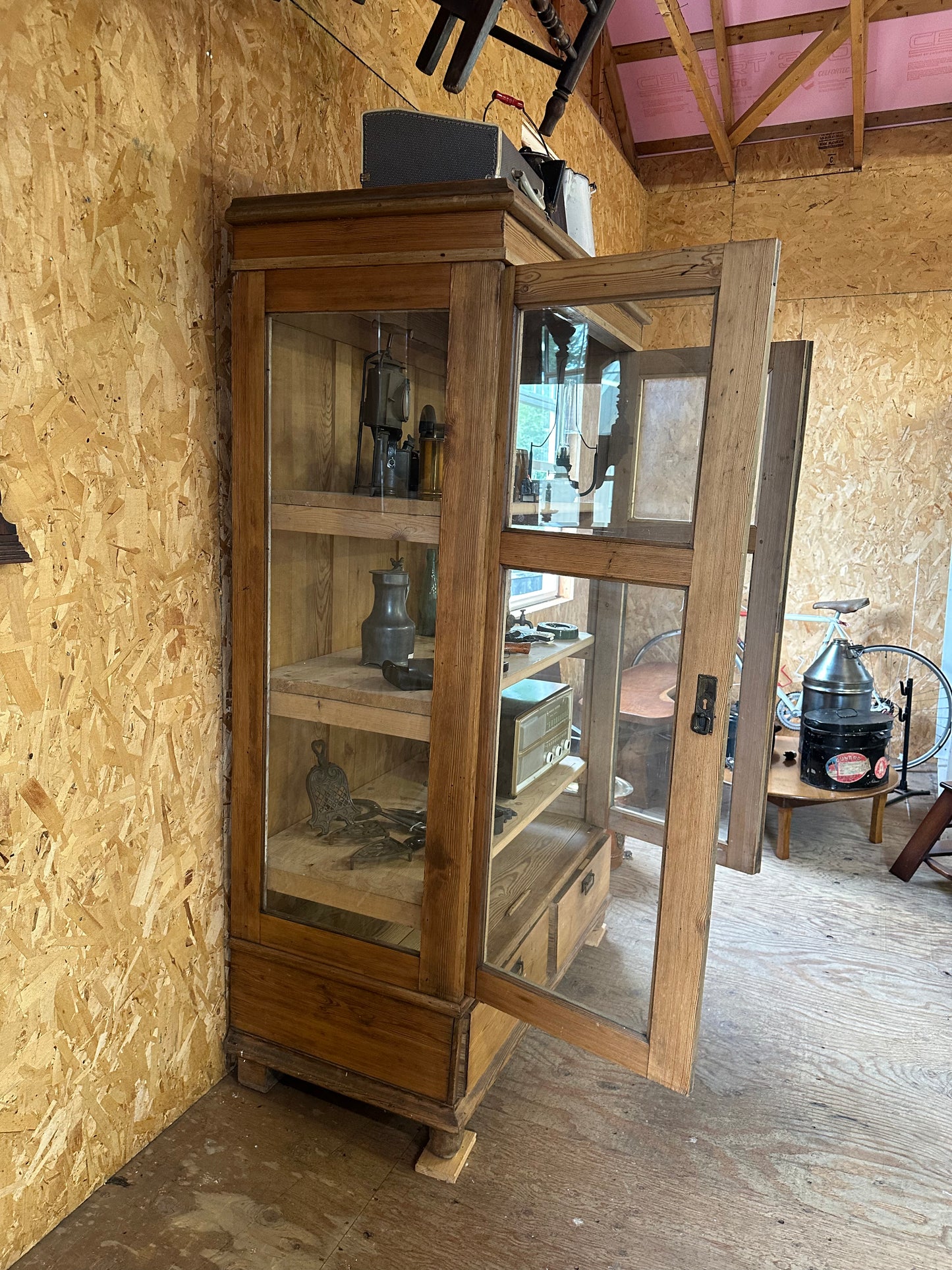 アンティーク家具_6_パントリーキャビネット